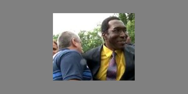 Image:Arrestation d'Eugène Rwamucyo dans le Val d'Oise